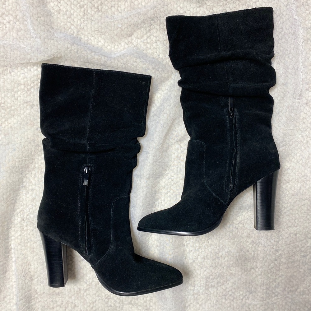 Tahari Black Suede Heeled Boots Never Worn - Picture 4 of 11